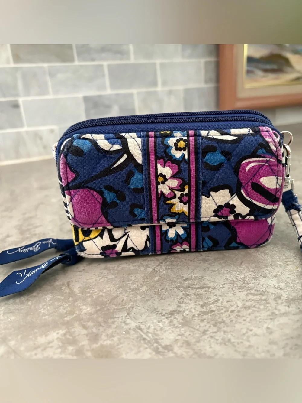 Vera Bradley wristlet wallet retired 